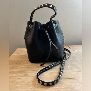 Valentino Rockstud Grainy Leather Bucket Bag. Black w/gold studded hardware.